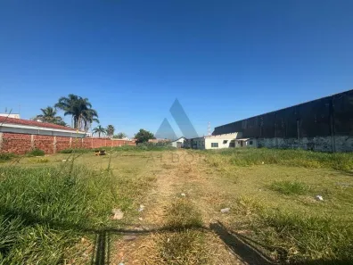 Lote/Terreno à venda, 1800m² no Vila Aurora, Itapetininga