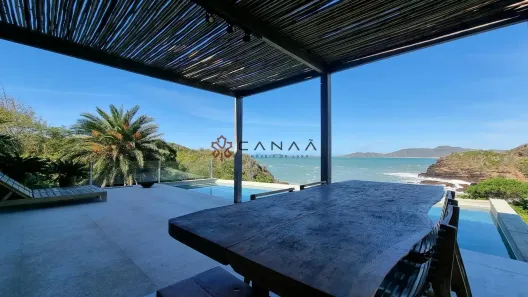 Casa com 4 Quartos à venda, 270m² no Ferradurinha, Armação dos Búzios