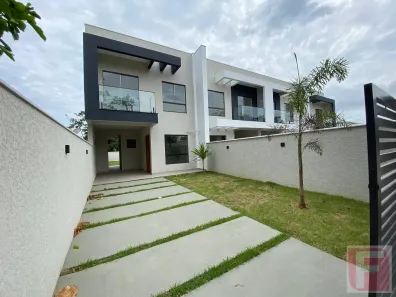 Sobrado com 3 Quartos à venda, 100m² no Continental, Itapoá