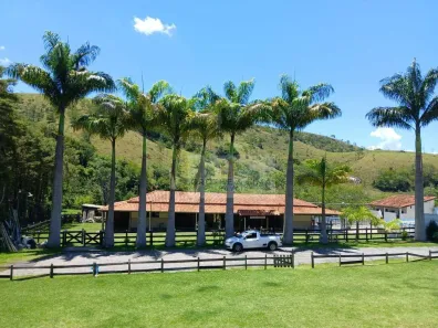 Fazenda/Sítio com 2 Quartos à venda, 400m² no Registro, Taubaté