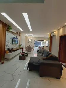 Casa de Condomínio com 4 Quartos à venda, 257m² no Novo Aleixo, Manaus