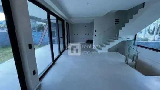 Casa com 3 Quartos à venda, 216m² no Jurerê, Florianópolis