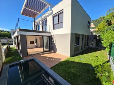 Casa de Condomínio com 4 Quartos à venda, 344m² no Lagoa da Conceição, Florianópolis