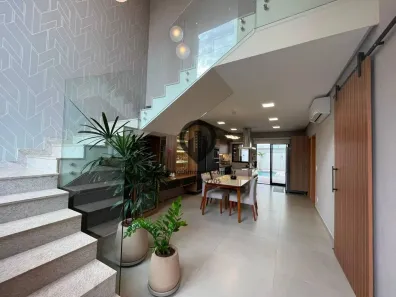 Casa de Condomínio com 4 Quartos à venda, 201m² no Guaratiba, Rio de Janeiro