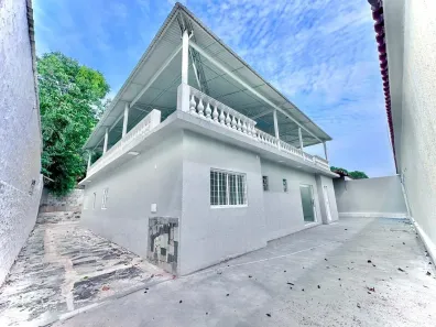 Casa com 4 Quartos à venda, 432m² no Alvorada, Manaus