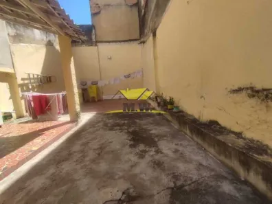 Casa com 2 Quartos à venda, 80m² no Ramos, Rio de Janeiro