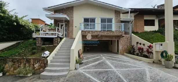 Casa com 4 Quartos à venda, 186m² no Urbanova, São José dos Campos