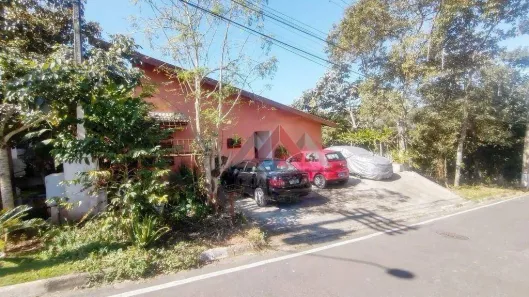 Casa de Condomínio com 3 Quartos à venda, 330m² no Arujá Country Club, Arujá