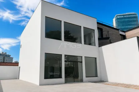 Ponto Comercial à venda, 130m² no Vila Estanislau, Campinas
