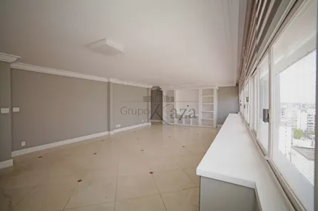 Apartamento com 2 Quartos à venda, 185m² no Cerqueira César, São Paulo