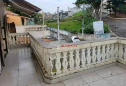 Sobrado com 3 Quartos à venda, 220m² no Jardim Santa Mena, Guarulhos