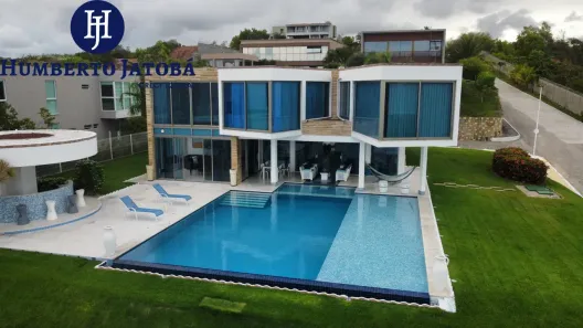 Casa de Condomínio com 3 Quartos à venda, 551m² no Jacarecica, Maceió