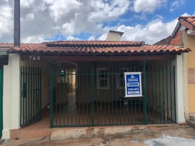 Casa com 2 Quartos à venda, 125m² no Jardim Santa Antonieta, Marília