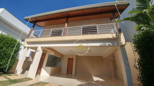 Casa de Condomínio com 3 Quartos para alugar, 220m² no Chácaras Alpina, Valinhos