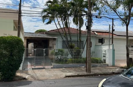 Casa com 3 Quartos à venda, 133m² no Centro, Araraquara