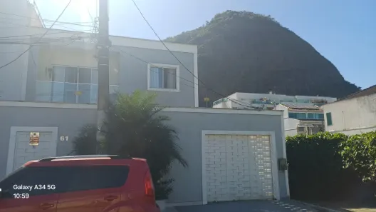 Casa de Condomínio com 4 Quartos à venda, 190m² no Vargem Pequena, Rio de Janeiro