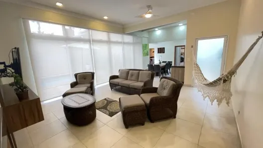 Casa com 3 Quartos à venda, 445m² no Vila Costa, Taubaté
