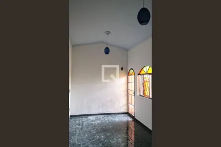 Casa com 4 Quartos à venda, 270m² no Conjunto Califórnia, Belo Horizonte