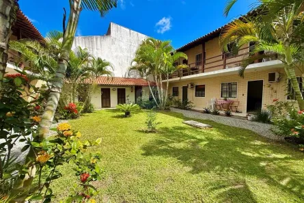 Casa de Condomínio com 2 Quartos à venda, 54m² no Palmeiras, Cabo Frio