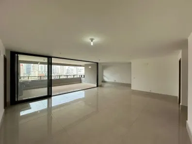 Apartamento com 3 Quartos para alugar, 221m² no Setor Oeste, Goiânia