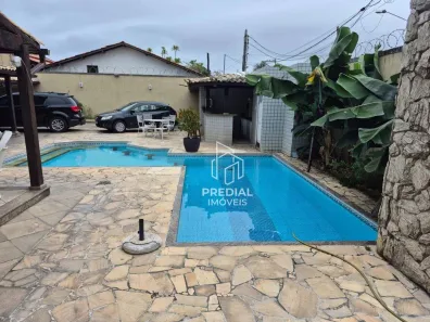 Casa com 3 Quartos à venda, 340m² no Piratininga, Niterói