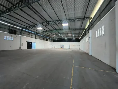 Galpão/Depósito/Armazém para alugar, 800m² no Parque 10 de Novembro, Manaus