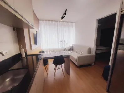 Apartamento com 1 Quarto para alugar, 33m² no Centro, Curitiba