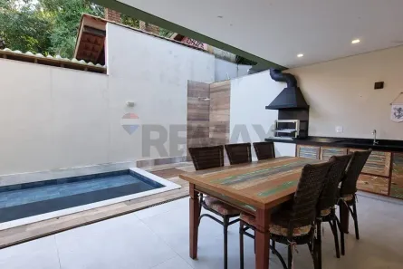 Casa de Condomínio com 3 Quartos para alugar, 140m² no Bairro de Juquehy, São Sebastião
