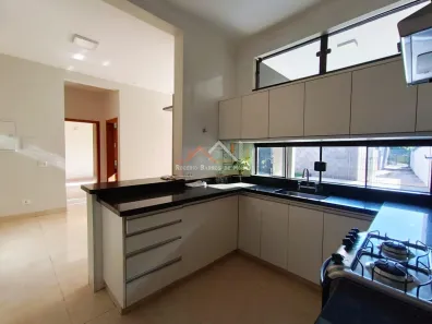 Casa com 2 Quartos à venda, 237m² no Vila Santa Helena, Presidente Prudente