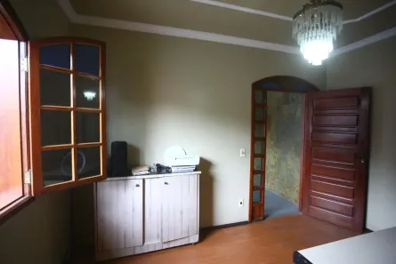 Casa com 6 Quartos à venda, 360m² no João Pinheiro, Belo Horizonte