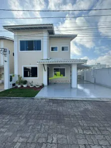 Casa de Condomínio com 4 Quartos à venda, 210m² no Buraquinho, Lauro de Freitas