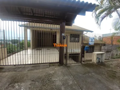 Casa com 4 Quartos para alugar, 200m² no Ouro Branco, Novo Hamburgo