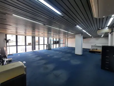 Sala Comercial para alugar, 390m² no Centro Histórico, Porto Alegre