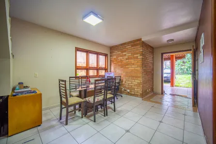 Casa com 3 Quartos à venda, 200m² no Parque Nova Jandira, Jandira