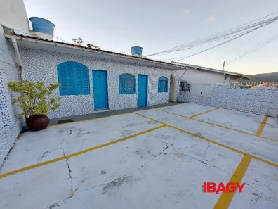 Kitnet com 1 Quarto para alugar, 15m² no Trindade, Florianópolis