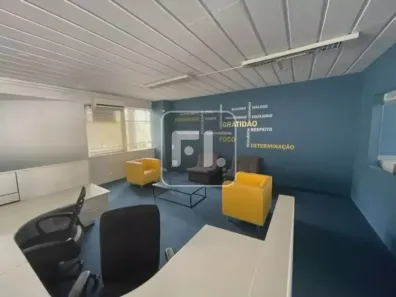 Sala Comercial para alugar, 234m² no Cidade Monções, São Paulo