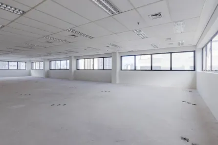 Ponto Comercial para alugar, 218m² no Vila Olímpia, São Paulo