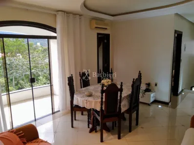 Casa com 4 Quartos à venda, 242m² no Garcia, Blumenau