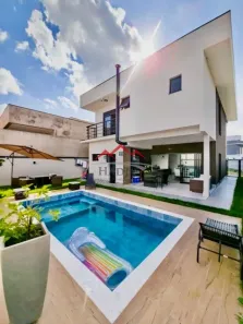 Casa de Condomínio com 3 Quartos à venda, 242m² no Jardim Celeste, Jundiaí