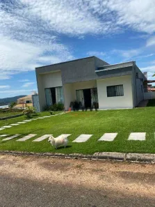 Casa com 4 Quartos à venda, 200m² no Centro, Caldas Novas
