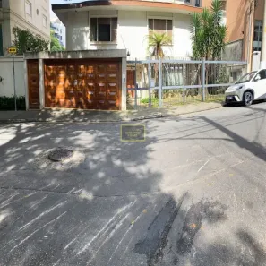 Sobrado com 3 Quartos à venda, 400m² no Vila Nova Conceição, São Paulo