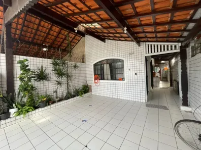 Casa com 1 Quarto à venda, 45m² no Maracanã, Praia Grande