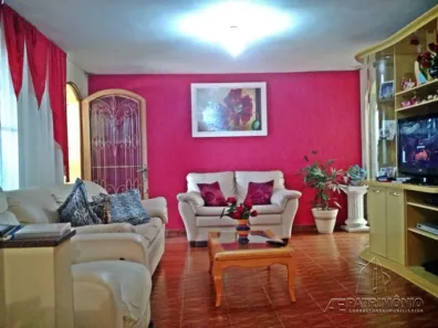 Casa com 3 Quartos à venda, 251m² no Vila Leopoldina, Sorocaba