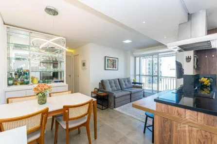 Apartamento com 2 Quartos à venda, 60m² no Água Verde, Curitiba