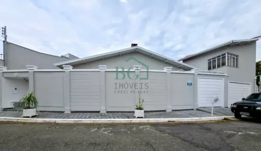 Casa com 3 Quartos à venda, 199m² no Vila Togni, Poços de Caldas