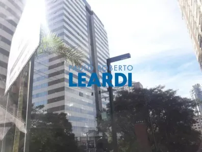 Sala Comercial à venda, 66m² no Dezoito do Forte Empresarial/Alphaville., Barueri