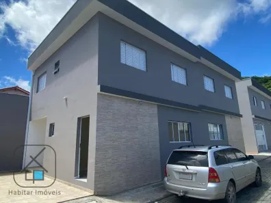 Sobrado com 3 Quartos à venda, 90m² no Loteamento Valparaiba, Guararema