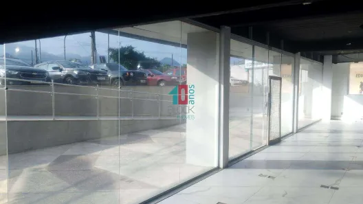Ponto Comercial para alugar, 430m² no Recreio dos Bandeirantes, Rio de Janeiro