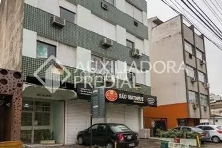 Sala Comercial à venda, 22m² no Passo da Areia, Porto Alegre
