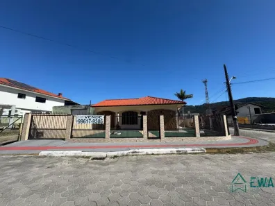 Casa com 5 Quartos à venda, 170m² no Rio Caveiras, Biguaçu